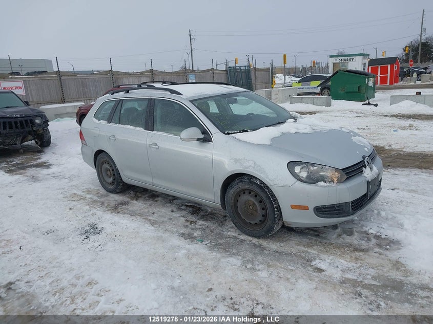 3VWPX7AJ2DM607043 VOLKSWAGEN GOLF Photo 1