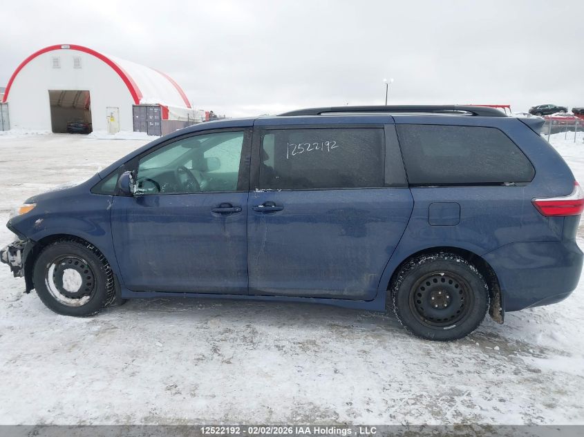 2018 Toyota Sienna Le 8-Passenger VIN: 5TDKZ3DC6JS947837 Lot: 12522192