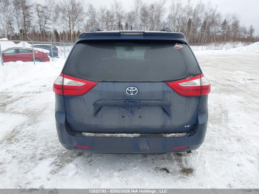 2018 Toyota Sienna Le 8-Passenger VIN: 5TDKZ3DC6JS947837 Lot: 12522192
