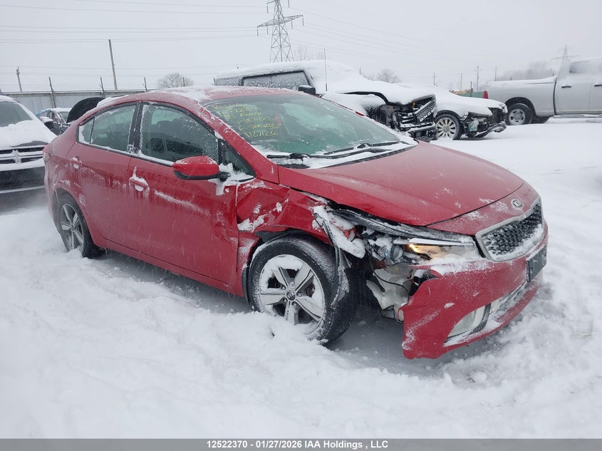 3KPFL4A76JE183482 KIA FORTE Photo 1