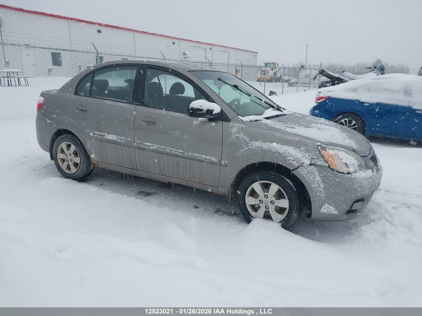 KNADH4B39A6606479 KIA RIO Photo 1