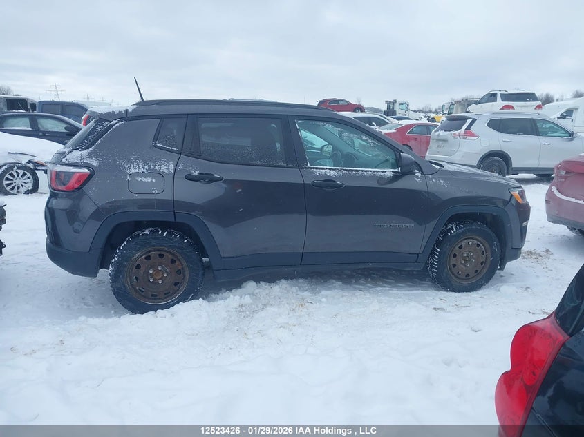 2017 Jeep Compass 2.4 Pass Sport Grey Lot 111012523426 Vin 3C4NJCAB0HT632659