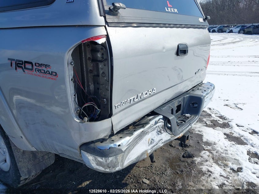 2004 Toyota Tundra Double Cab Sr5 VIN: 5TBDT44124S448688 Lot: 12528610
