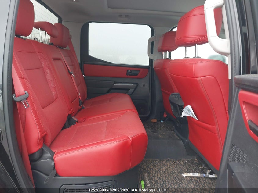 2023 Toyota Tundra Crewmax Limited/Crewmax Trd Pro VIN: 5TFPC5DBXPX029070 Lot: 12528909