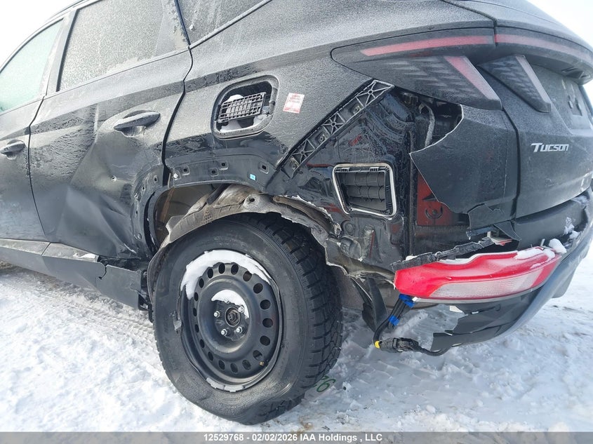 2022 Hyundai Tucson Luxury VIN: KM8JCCA13NU011929 Lot: 12529768