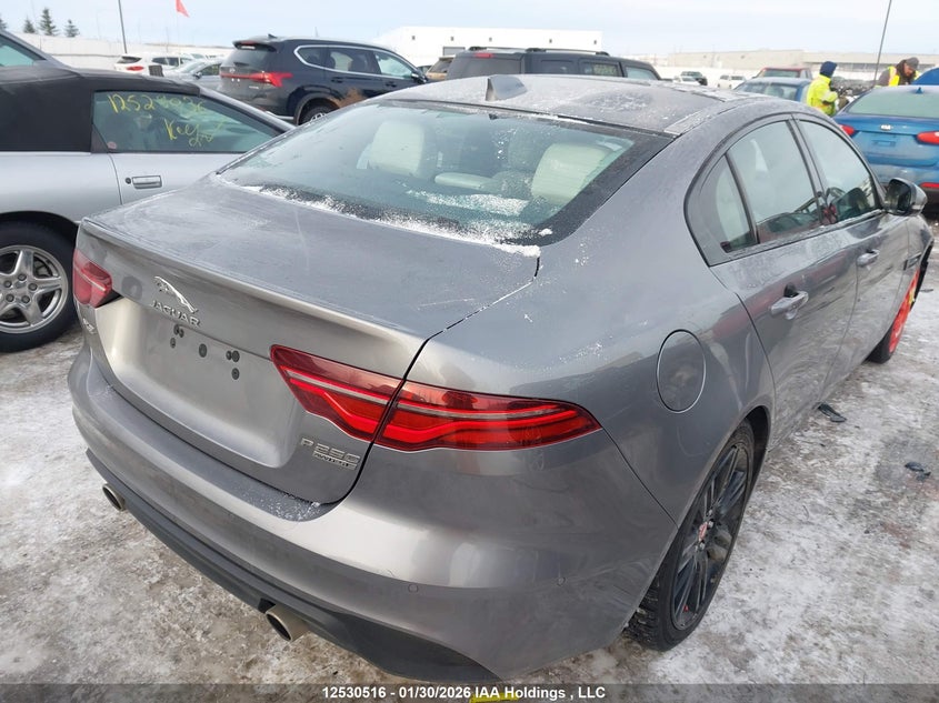 Vin: sajap4fx4lcp58567, lot: 2920699, jaguar xe se 20204