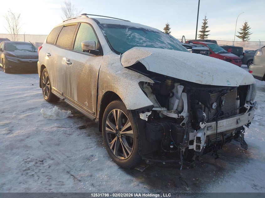 5N1DR2MMXHC608713 NISSAN PATHFINDER Photo 1