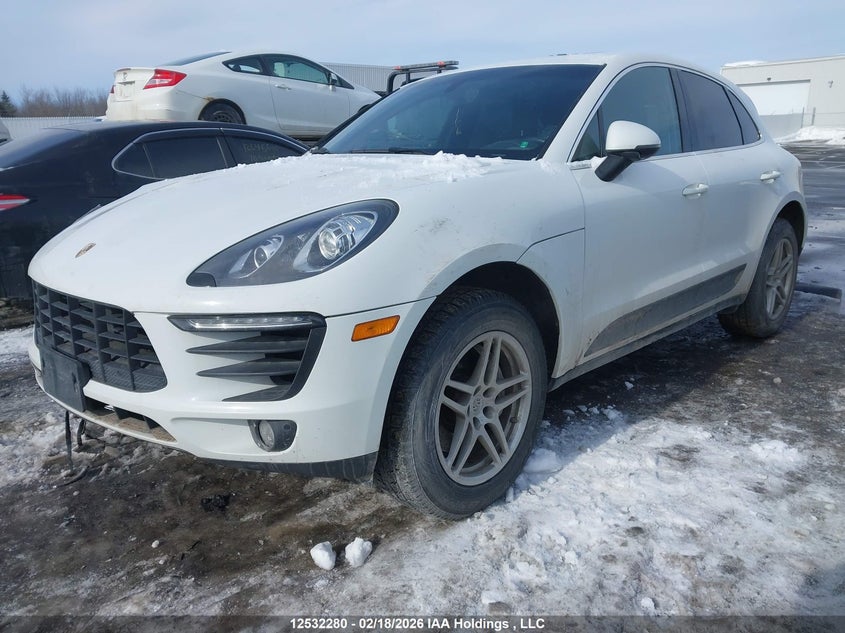 2015 Porsche Macan S