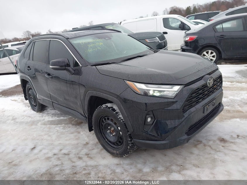 2T3R1RFV9SC500198 2025 Toyota Rav4 Xle auction photo 1