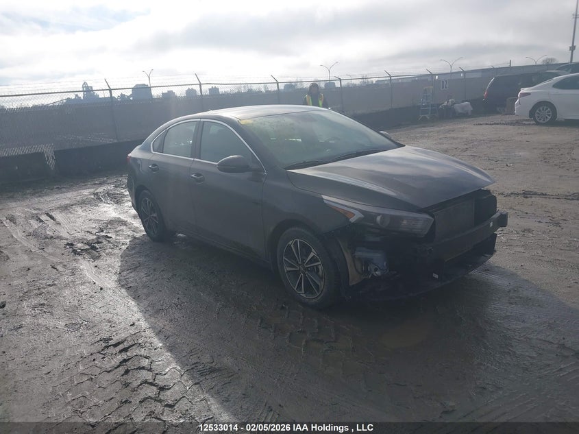 3KPF34AD2PE683654 KIA FORTE Photo 1