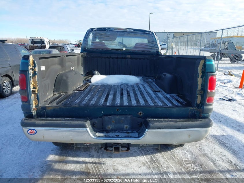 1995 Dodge Ram 2500 VIN: 1B7KF26C1SS315031 Lot: 12533155