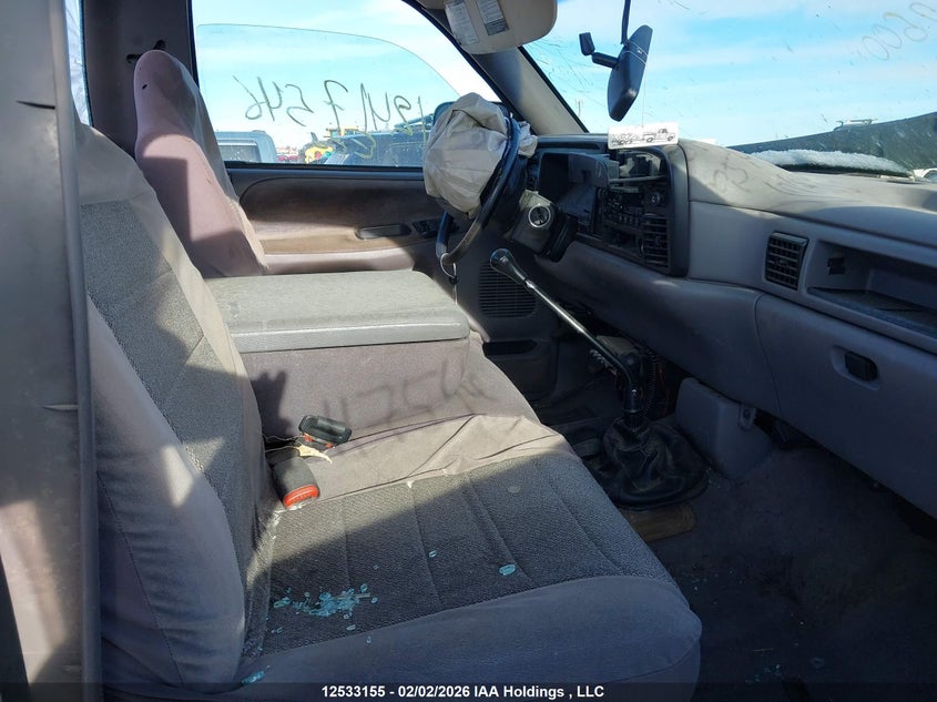 1995 Dodge Ram 2500 VIN: 1B7KF26C1SS315031 Lot: 12533155