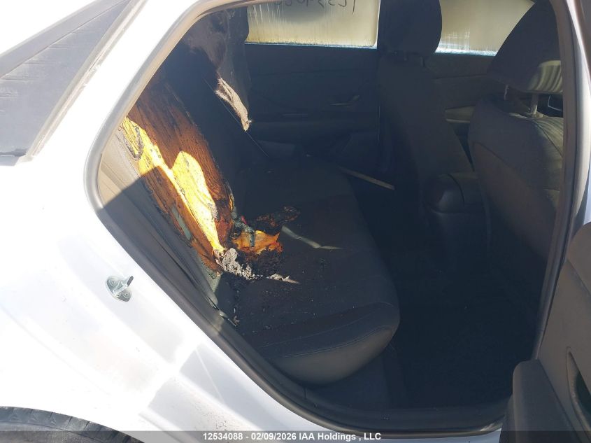 2022 Hyundai Elantra Essential Manual VIN: KMHLM4AG5NU307390 Lot: 12534088