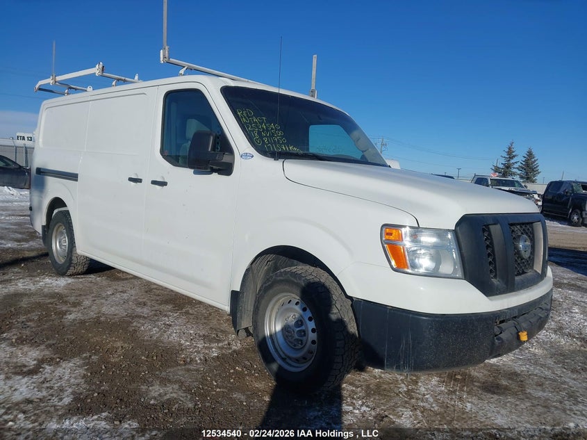 1N6BF0KM5JN811950 NISSAN NV Photo 1