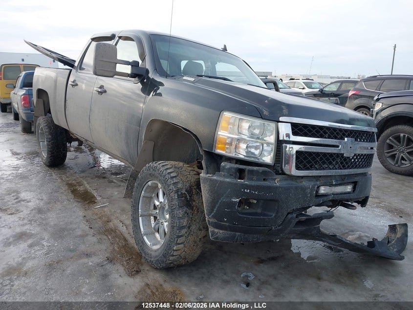 1GC4KYB63AF106372 CHEVROLET SILVERADO Photo 1