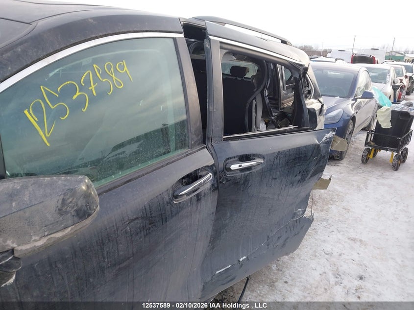 2022 Toyota Sienna VIN: 5TDGRKEC6NS083358 Lot: 12537589