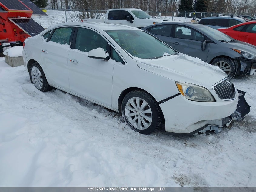 1G4PN5SK5E4237140 BUICK VERANO Photo 1