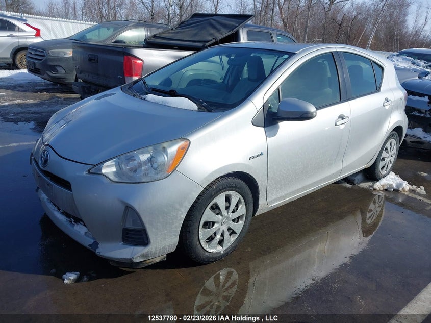 Vin: jtdkdtb31d1533934, lot: 2928548, toyota prius c technology 20132