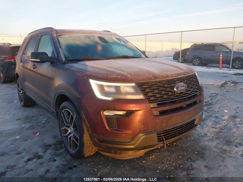 1FM5K8GT7JGB36273 FORD EXPLORER SPORT Photo 1