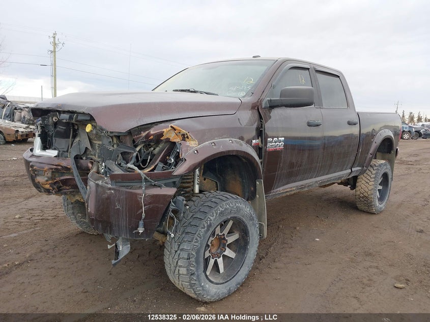 Vin: 3c6tr5dt4fg584659, lot: 2929103, ram 2500 slt 20152