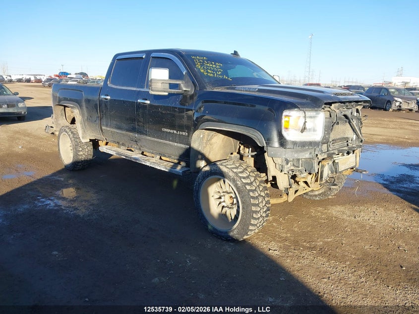 GMC SIERRA 3500HD DENALI