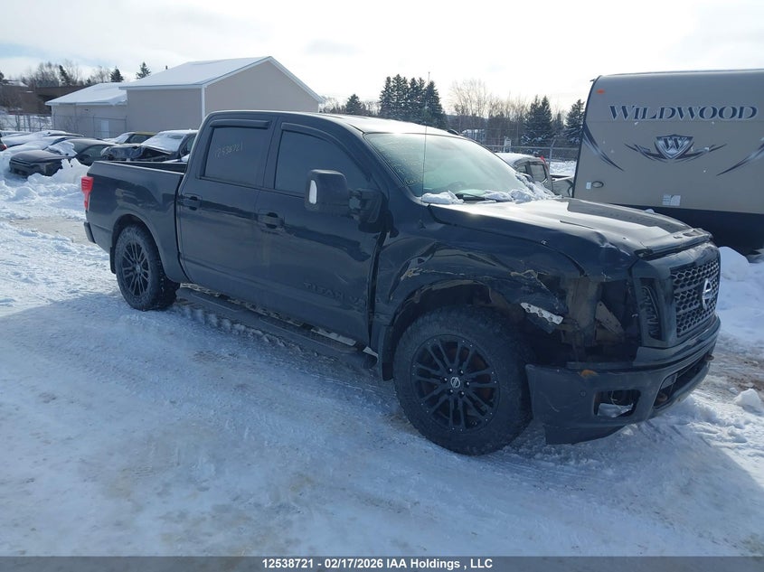 1N6AA1E58JN521190 2018 Nissan Titan Platinum/Pro-4X/S/Sl Midnight Edition/Sv/Sv Midnight Edition auction photo 1