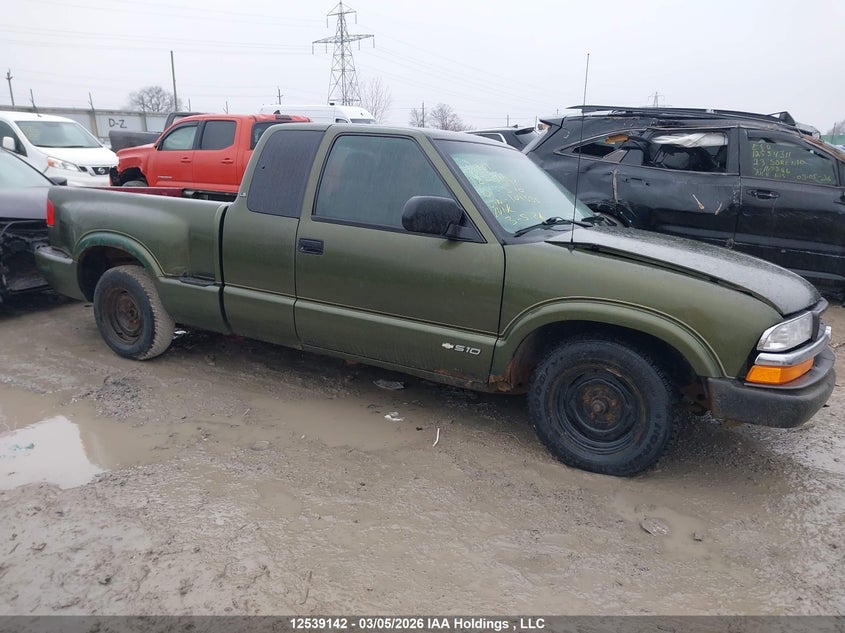 1GCCS19W818104355 CHEVROLET S-10 Photo 1