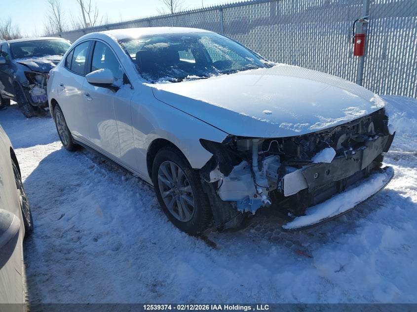 JM1BPABM0S1789466 MAZDA MAZDA3 Photo 1