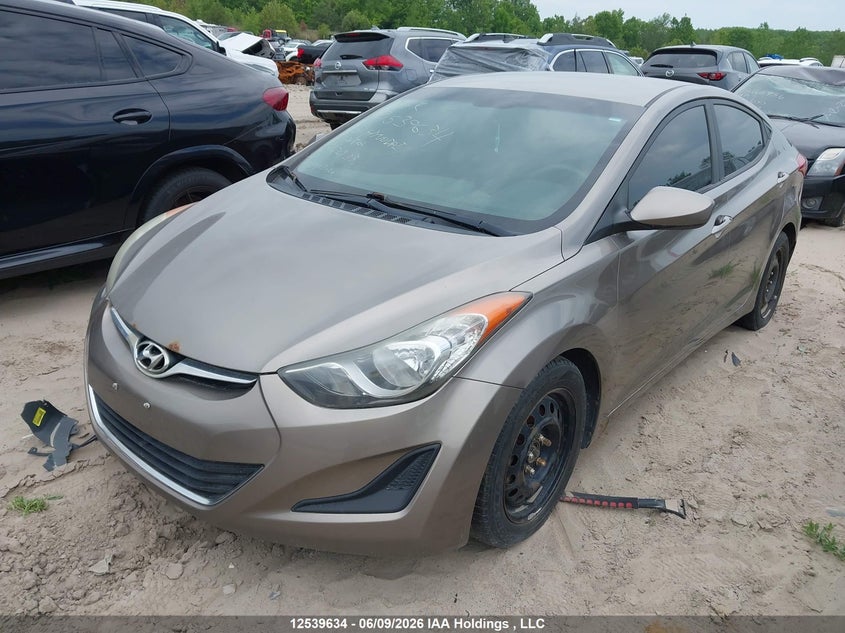 2013 Hyundai Elantra, Charity, IAAI, VIN 5NPDH4AE1DH176933 — photo 2