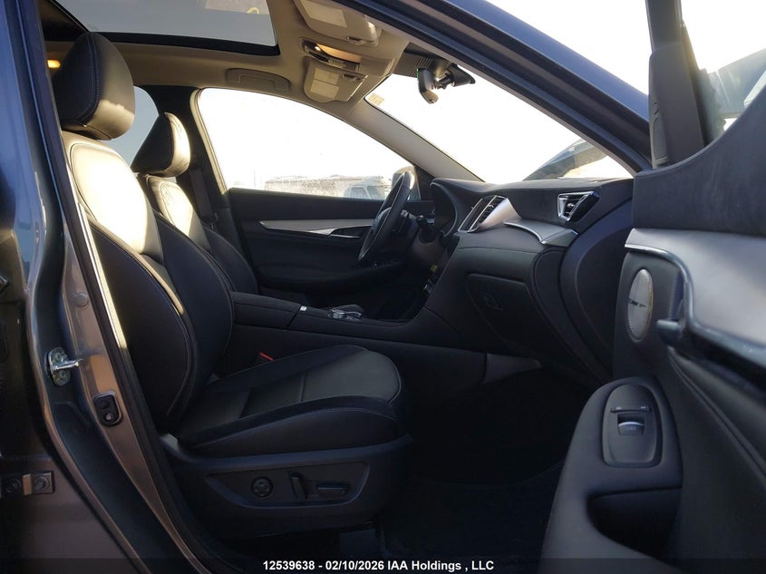 2025 INFINITI QX50 SPORT UTILITY VEHICLE 2.0L I-4 DI, DOHC, VVT, TURBO, 268HP