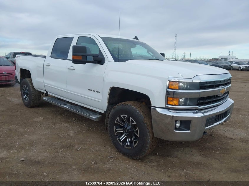 1GC1KSEGXKF207981 CHEVROLET SILVERADO Photo 1