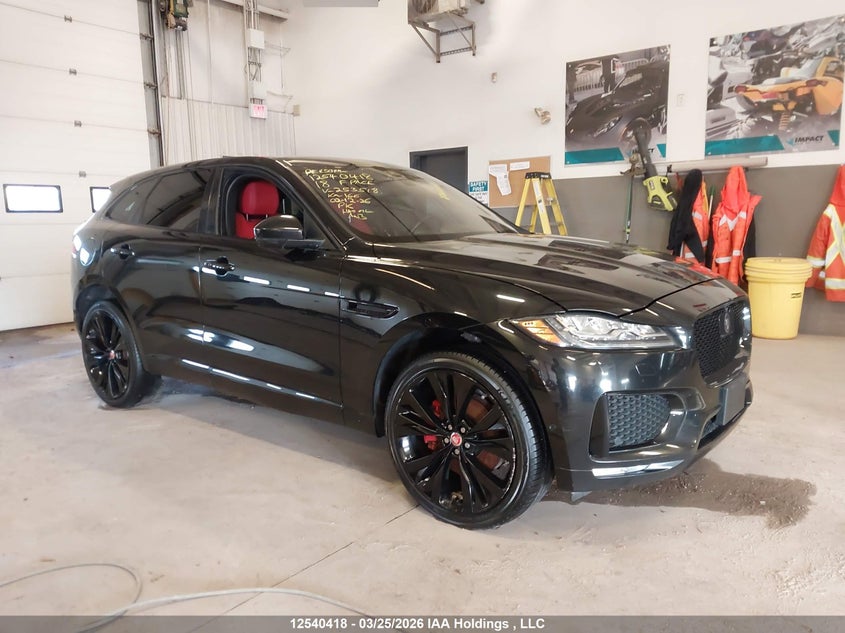 2018 JAGUAR F-PACE S