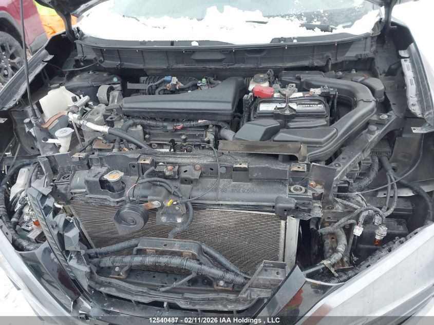 2017 Nissan Rogue S/Sl Platinum/Sv VIN: 5N1AT2MM6HC793105 Lot: 12540487