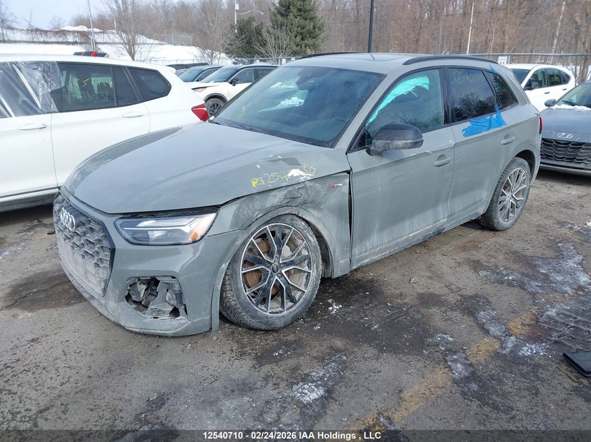 2022 Audi Q5, Left Side, IAAI, VIN WA1EAAFY1N2016932 — photo 2