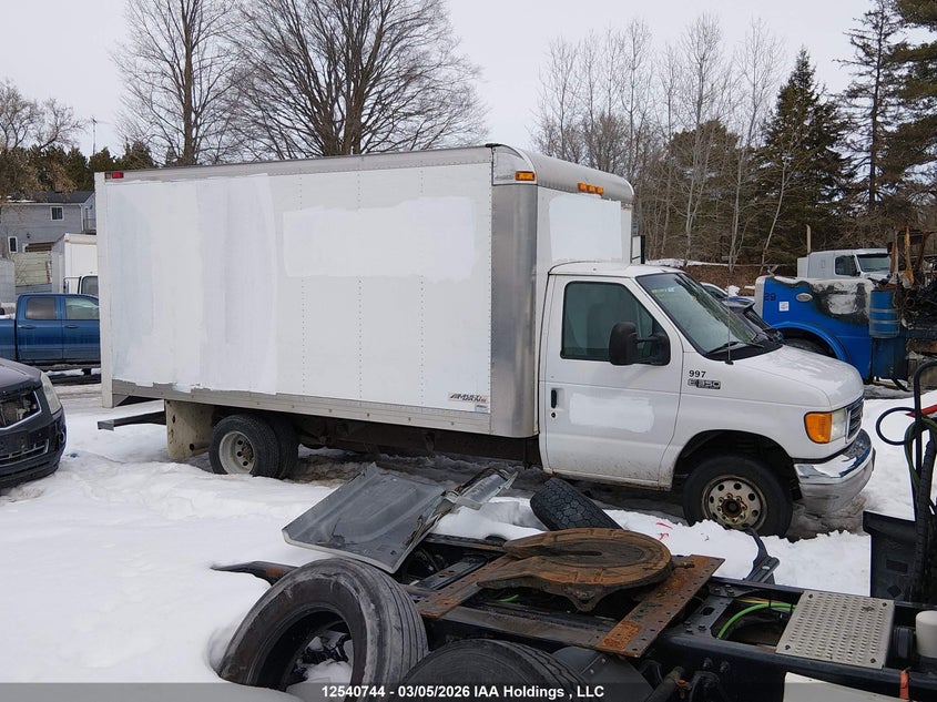 2004 Ford Econoline E350 Super Duty Ctway Van VIN: 1FDWE35L34HA17278 Lot: 12540744