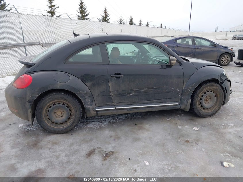 2015 Volkswagen The Beetle 1.8 Tsi Comfortline/1.8 Tsi Trendline VIN: 3VWJ07AT0FM635373 Lot: 12540900