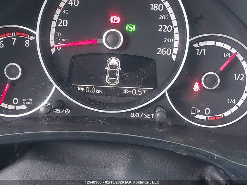 2015 Volkswagen The Beetle 1.8 Tsi Comfortline/1.8 Tsi Trendline VIN: 3VWJ07AT0FM635373 Lot: 12540900