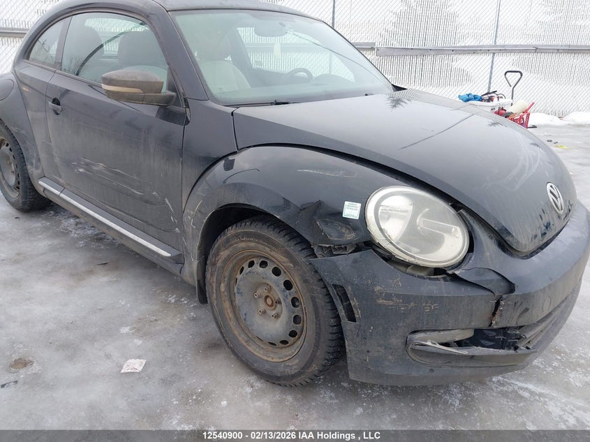 2015 Volkswagen The Beetle 1.8 Tsi Comfortline/1.8 Tsi Trendline VIN: 3VWJ07AT0FM635373 Lot: 12540900