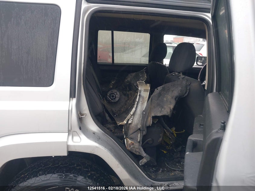 2010 Jeep Commander Sport VIN: 1J4RG4GK9AC158204 Lot: 12541516