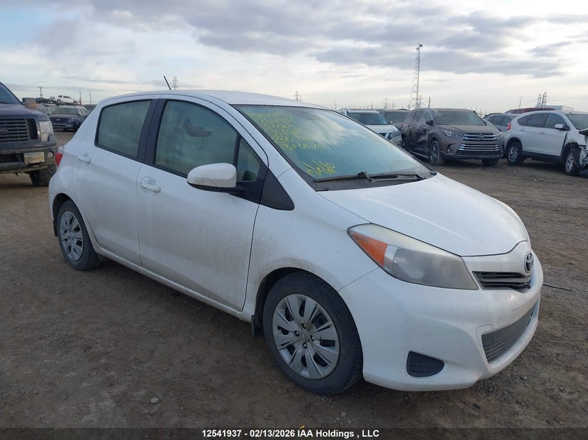 2013 TOYOTA YARIS