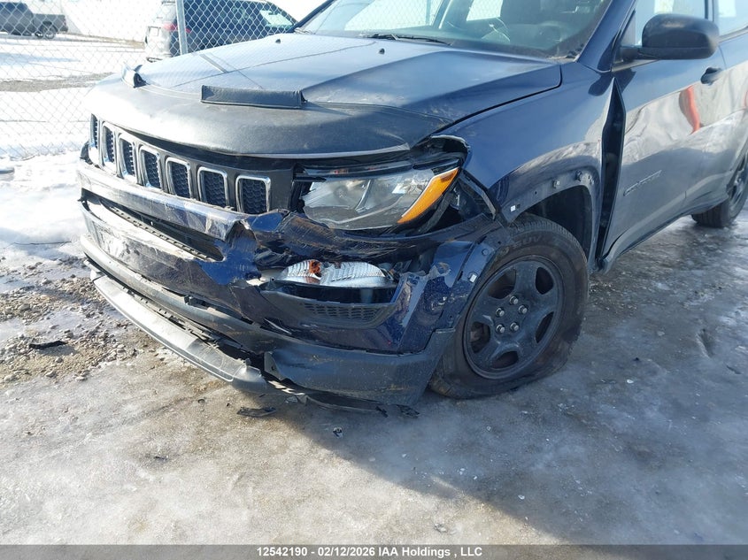 2018 Jeep Compass Sport VIN: 3C4NJCAB4JT118027 Lot: 12542190