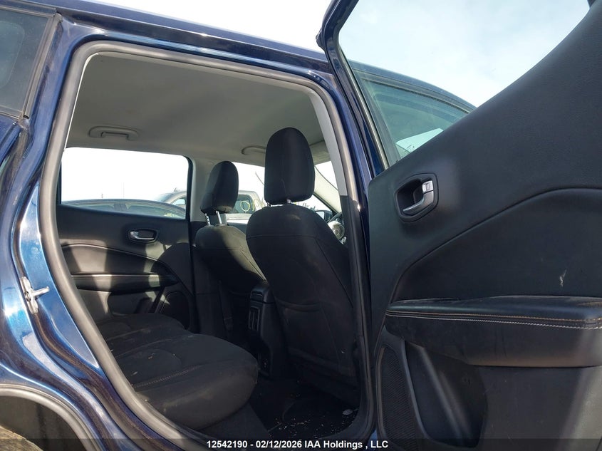 2018 Jeep Compass Sport VIN: 3C4NJCAB4JT118027 Lot: 12542190