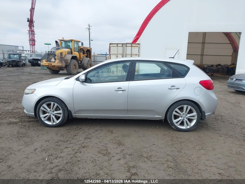 2011 Kia Forte5 2.4L Sx/2.4L Sx Luxury VIN: KNAFW5A33B5444894 Lot: 12542269
