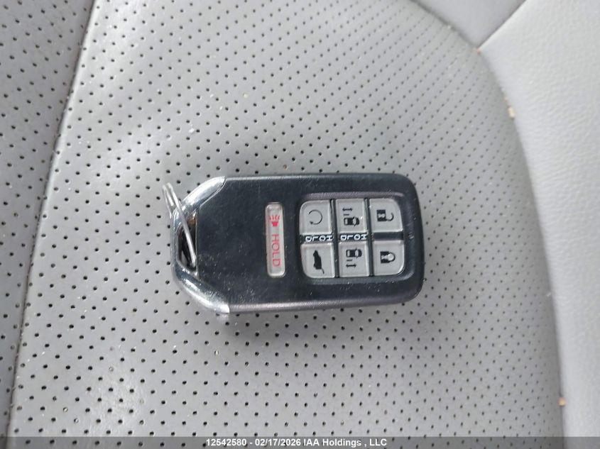 2018 Honda Odyssey Touring VIN: 5FNRL6H85JB510939 Lot: 12542580