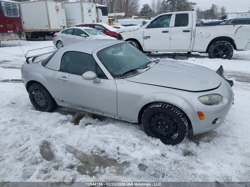 2006 Mazda Mx-5 3Rd Generation Limited/Gs/Gx VIN: JM1NC15F960117844 Lot: 12544156