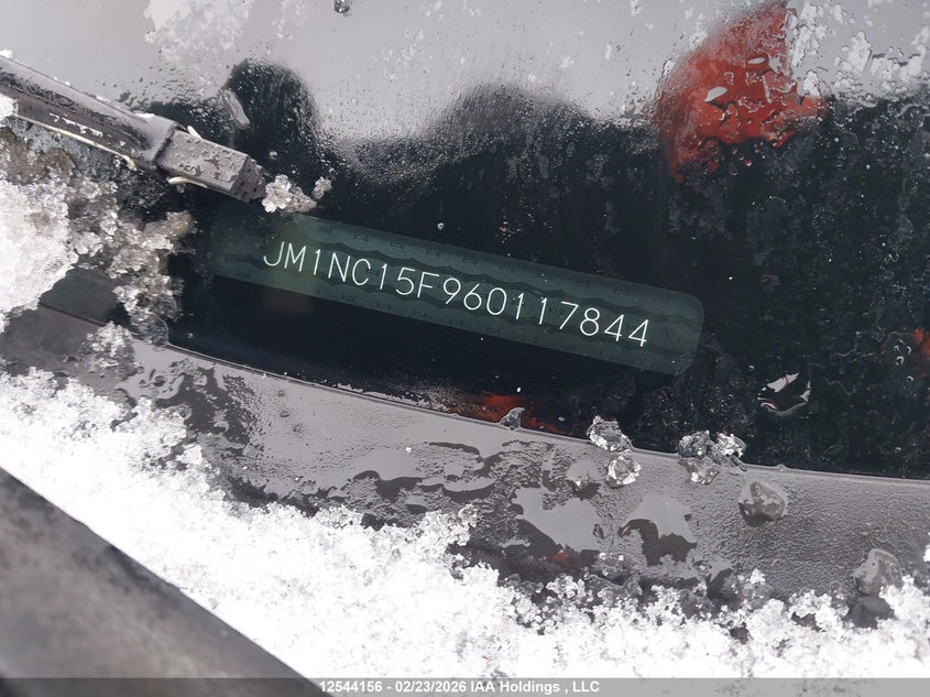 2006 Mazda Mx-5 3Rd Generation Limited/Gs/Gx VIN: JM1NC15F960117844 Lot: 12544156