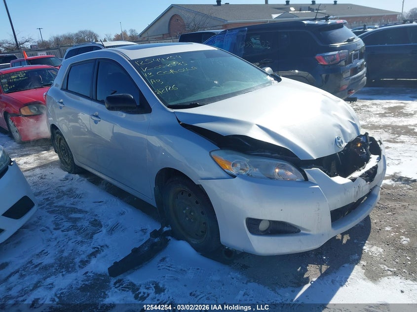 2T1KU4EE6DC058585 TOYOTA COROLLA MATRIX Photo 1