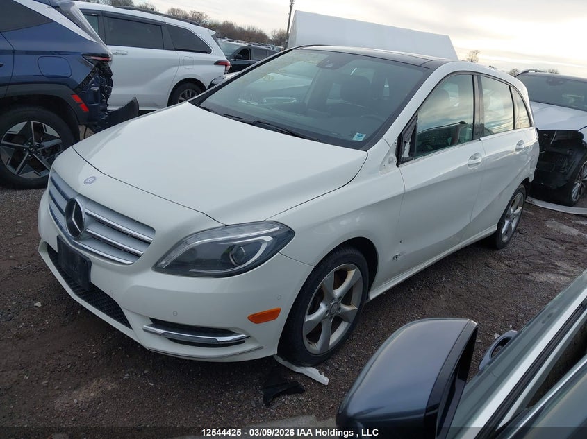 Vin: wddmh4eb1ej187168, lot: 2935966, mercedes-benz b250 20142