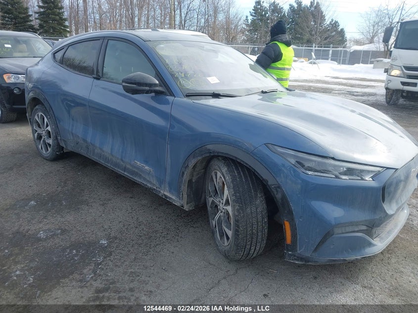 2023 FORD MUSTANG MACH-E PREMIUM
