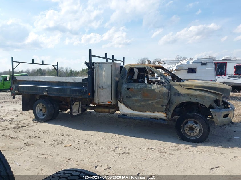 2017 Ram 5500 Chassis St/Slt VIN: 3C7WRNCL9HG686634 Lot: 12544925